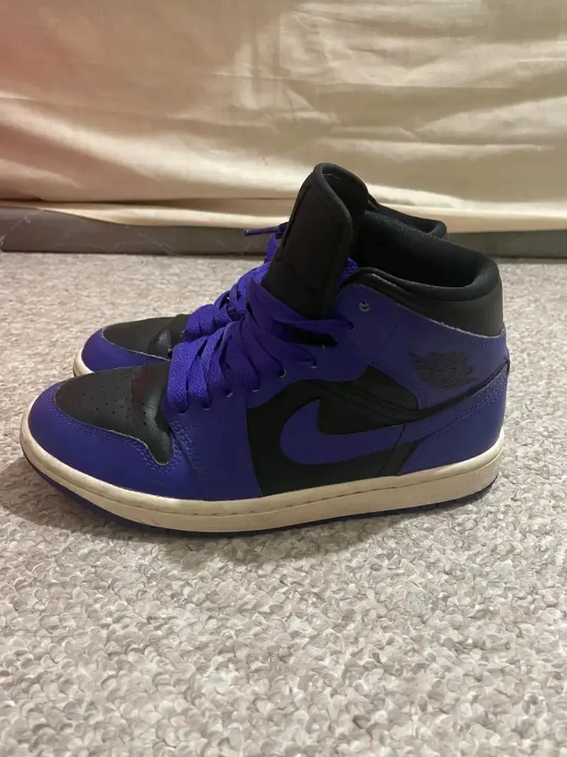 Zapatillas deportivas azul y negro - 1