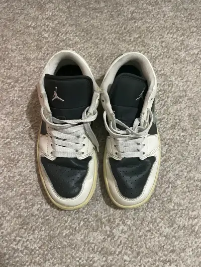 Zapatillas Air Jordan blancas - miniatura 2