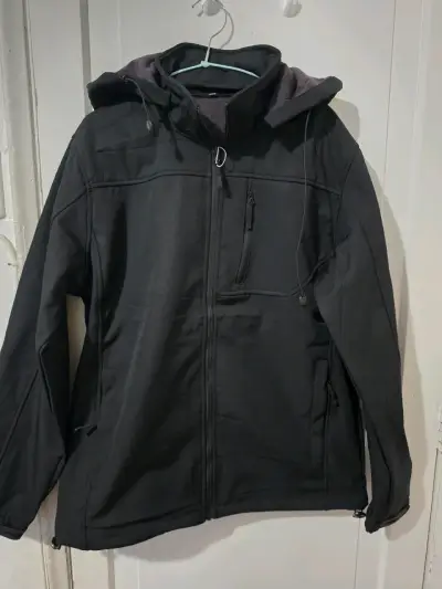 Chaqueta impermeable negra - miniatura 2