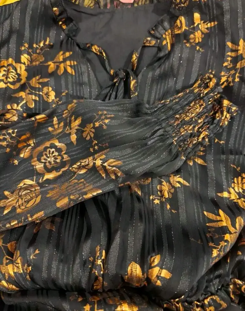 Vestido negro estampado elegante - 2