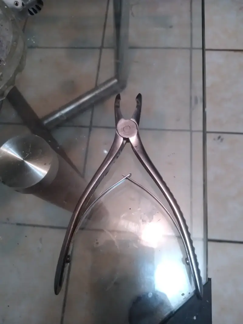 Alicates de corte de precisión