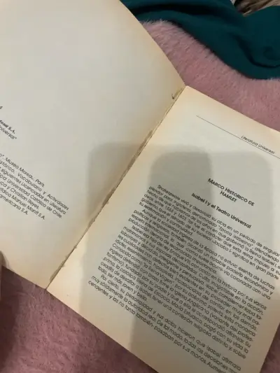Libro Hamlet de William Shakespeare - miniatura 2