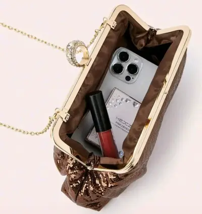 Clutch café con lentejuelas - miniatura 3