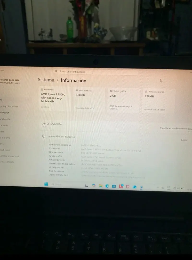 Laptop Lenovo color negro - 3