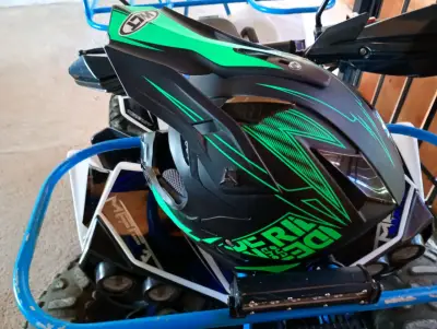 Cuatrimoto atv 125cc grande - miniatura 5