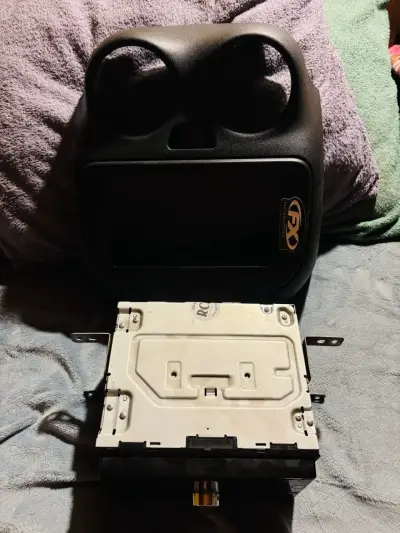 Radio de auto Pioneer - miniatura 2