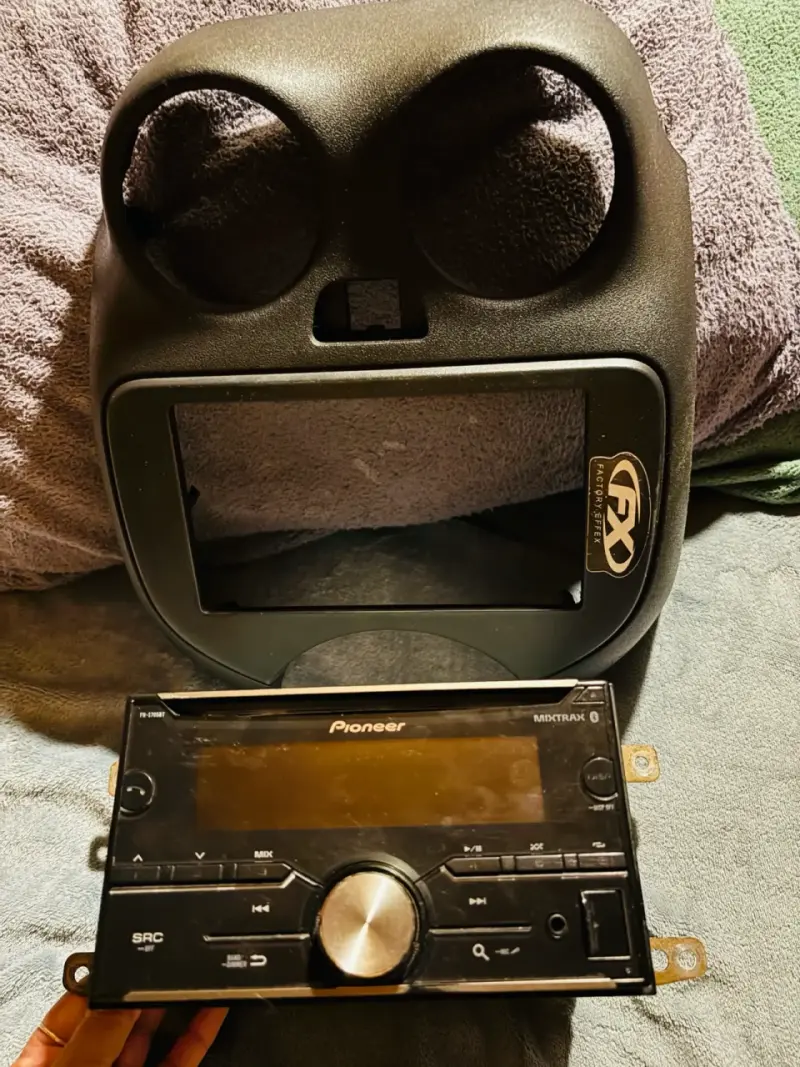 Radio de auto Pioneer - 3