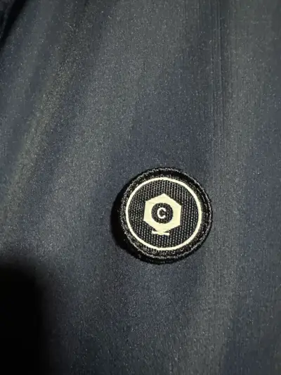 Chaqueta impermeable azul marino - miniatura 3