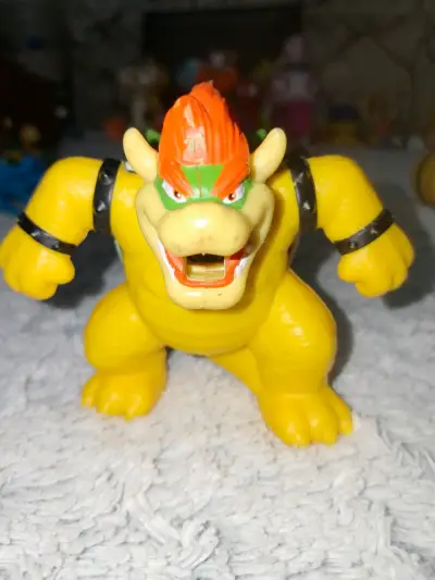 Figura de Bowser amarillo - miniatura 2