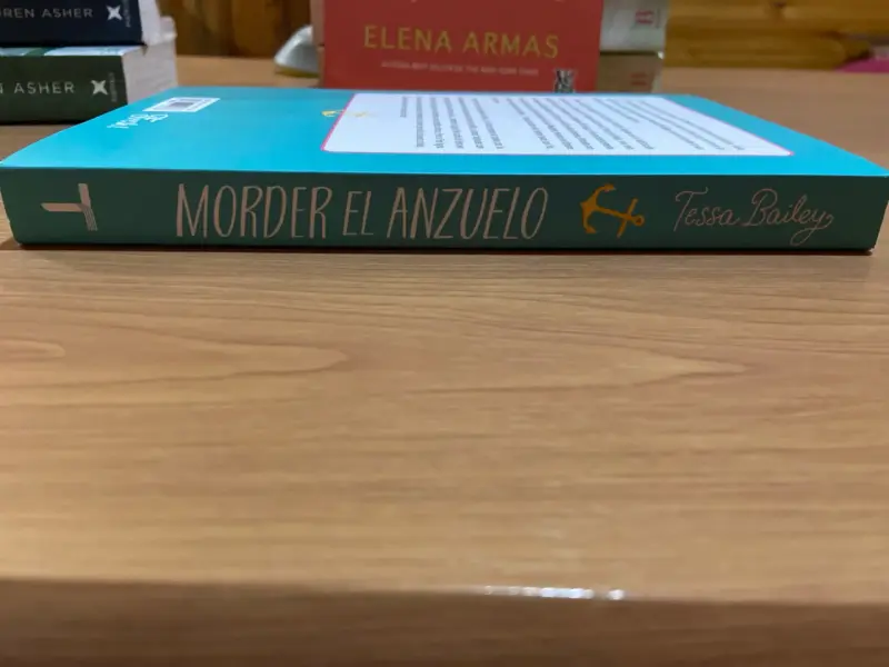 Libro 'Morder el anzuelo' Tessa Bailey - 2
