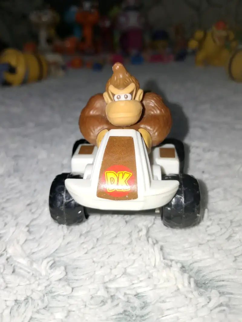 Juguete Donkey Kong en kart - 1