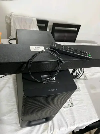 Barra de sonido Sony con subwoofer - miniatura 1