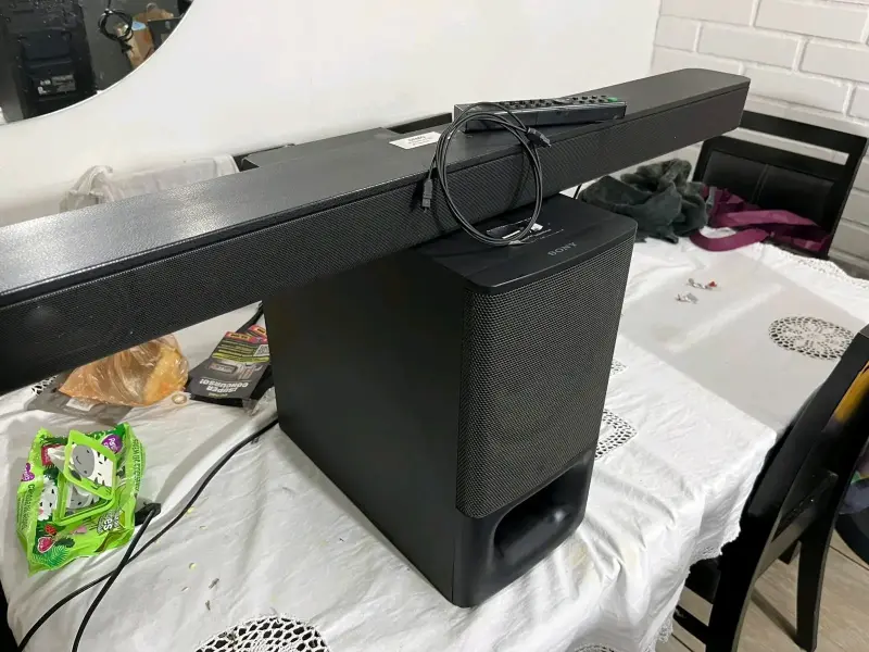 Barra de sonido Sony con subwoofer - 4