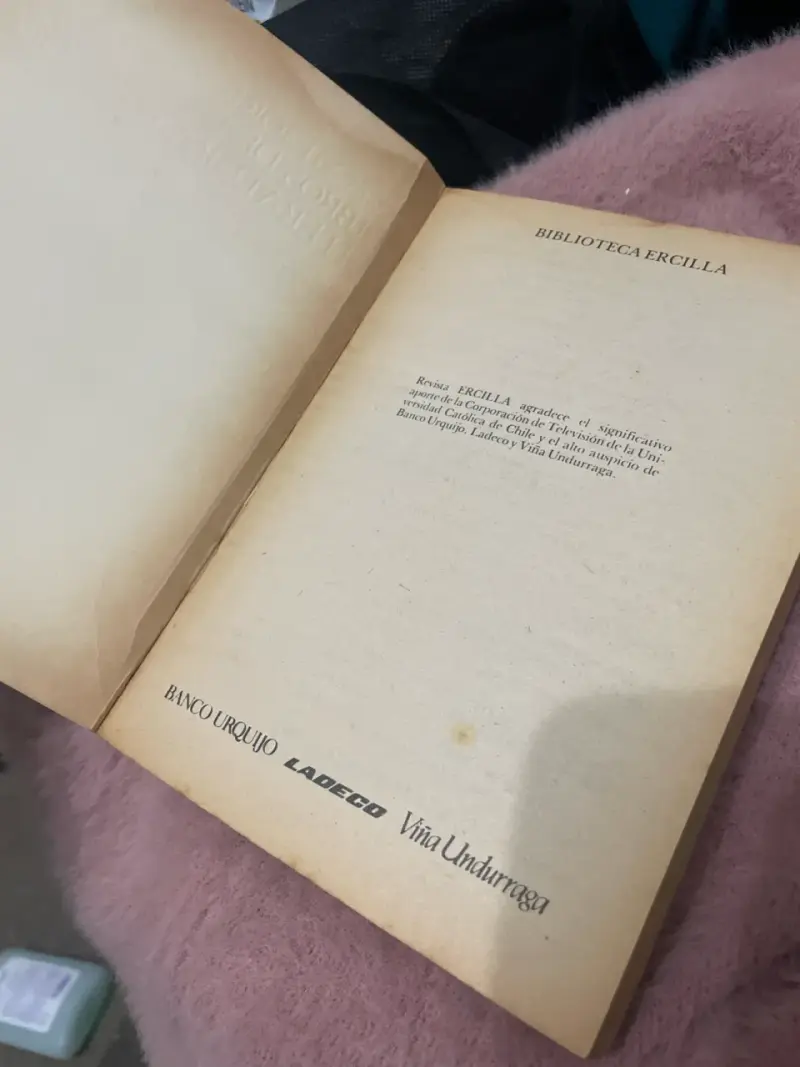Libro Poesía Selecta Ercilla - 2