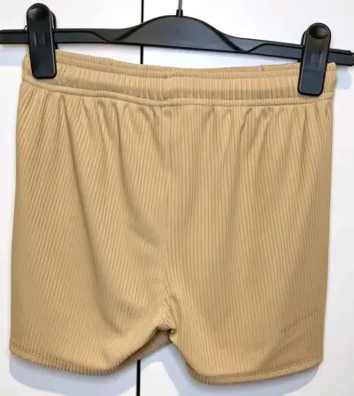 Short de legging beige - miniatura 2