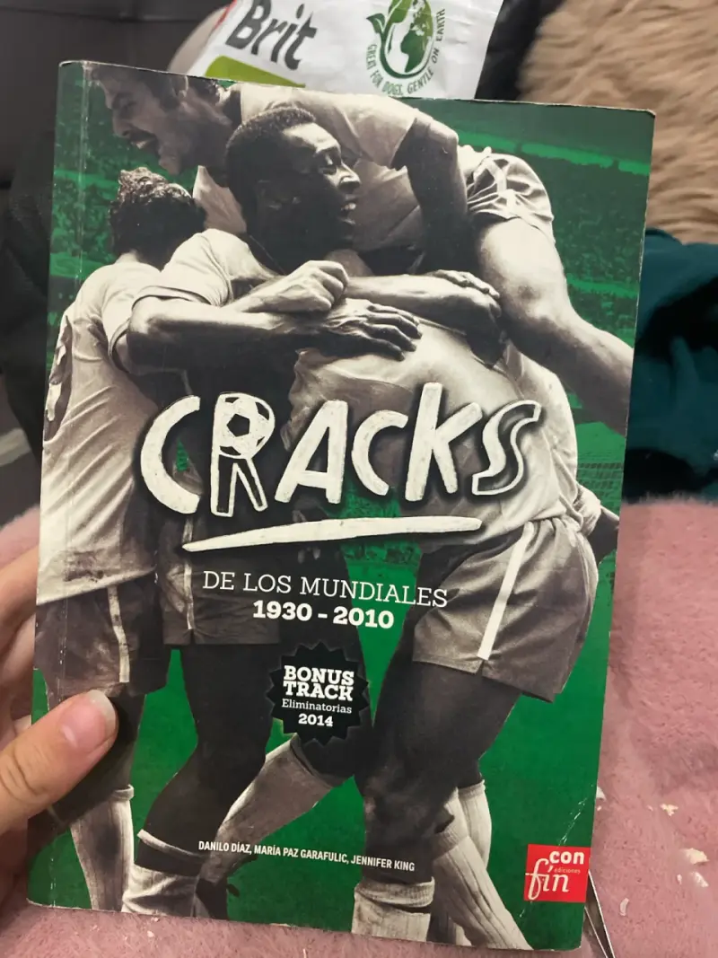 Libro Futbol Cracks de los Mundiales - 1