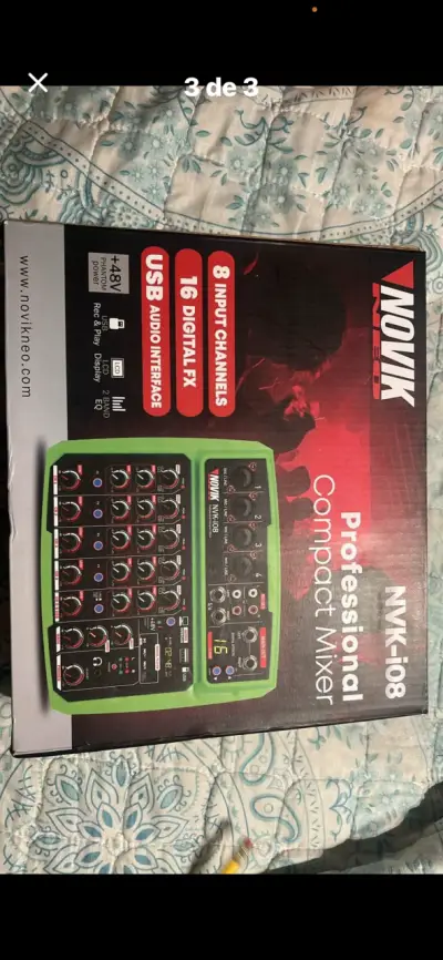 Consola mezcladora y micrófonos inalámbricos - miniatura 3