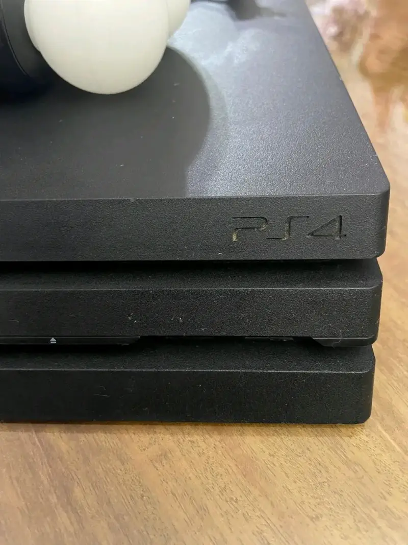 Consola PS4 con juegos y accesorios - 3