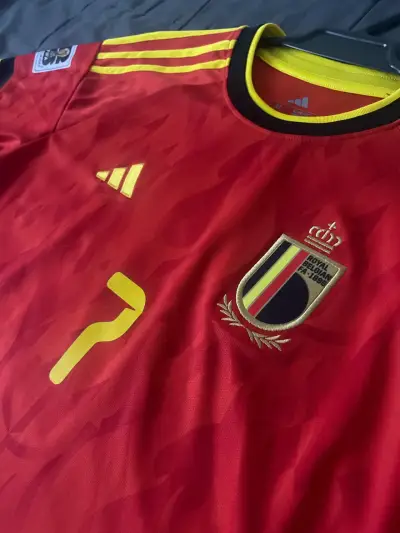 Camiseta Réplica Bélgica 2026 De Bruyne - miniatura 2