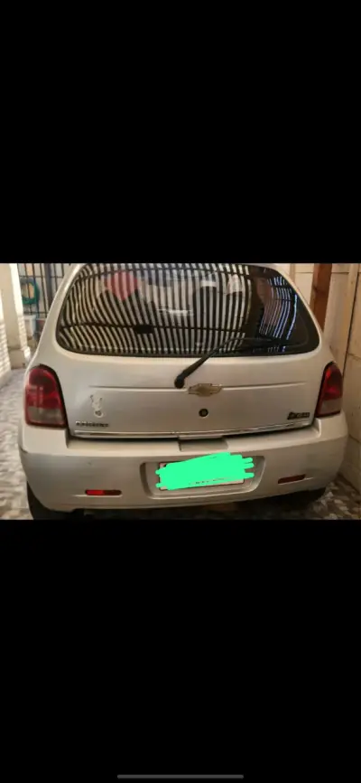 Auto compacto gris usado - miniatura 3