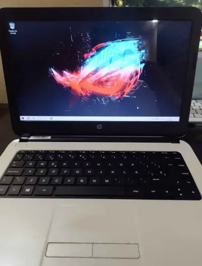 Portátil HP 14 - miniatura 1