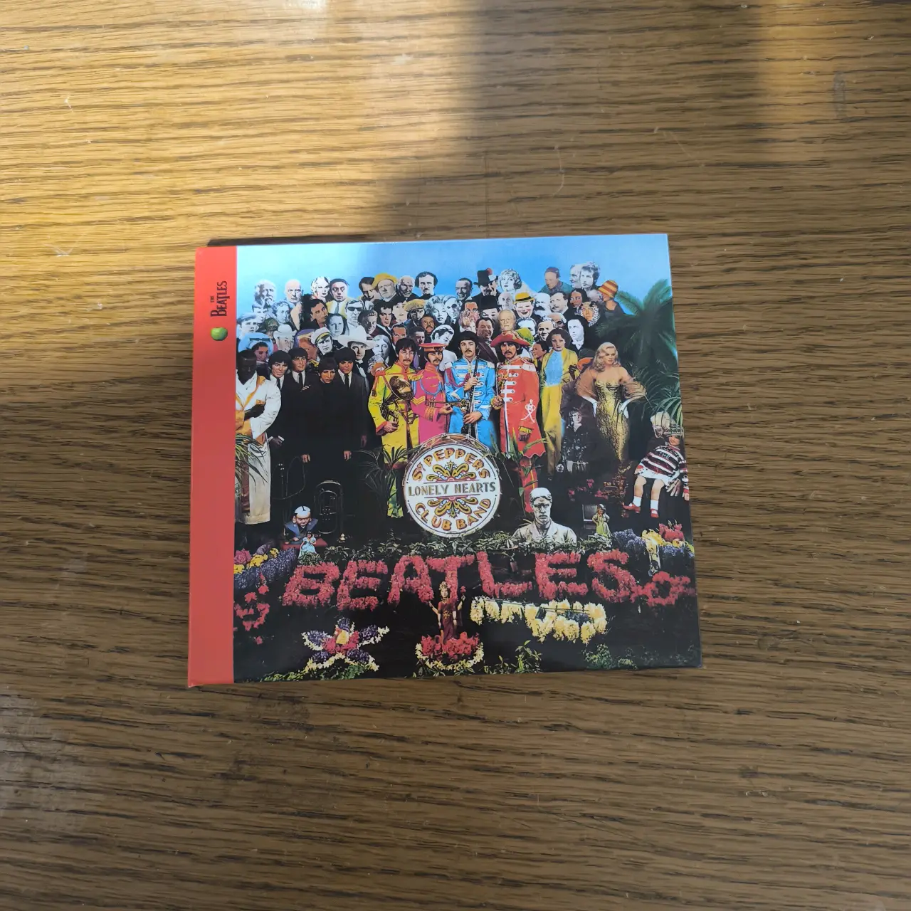 The Beatles Sgt. Pepper's Lonely Hearts Club Band - $18.360 | Pulga