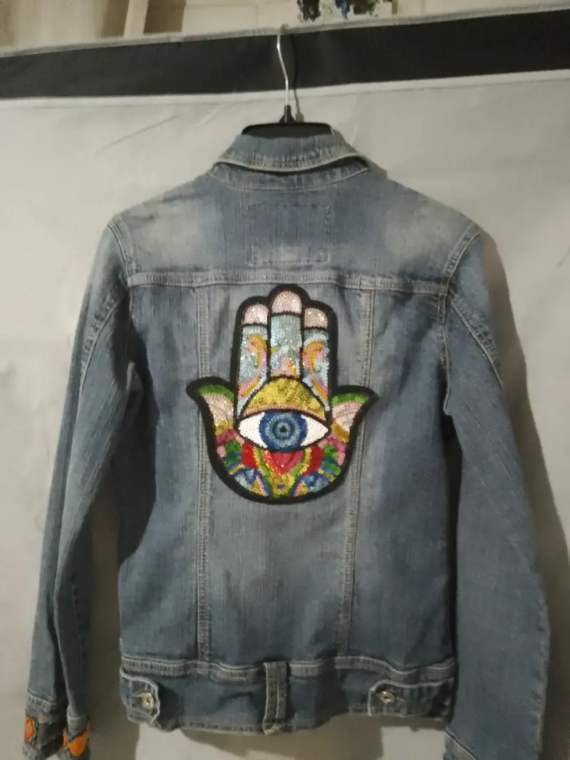 Chaqueta de mezclilla con diseño bordado - 1
