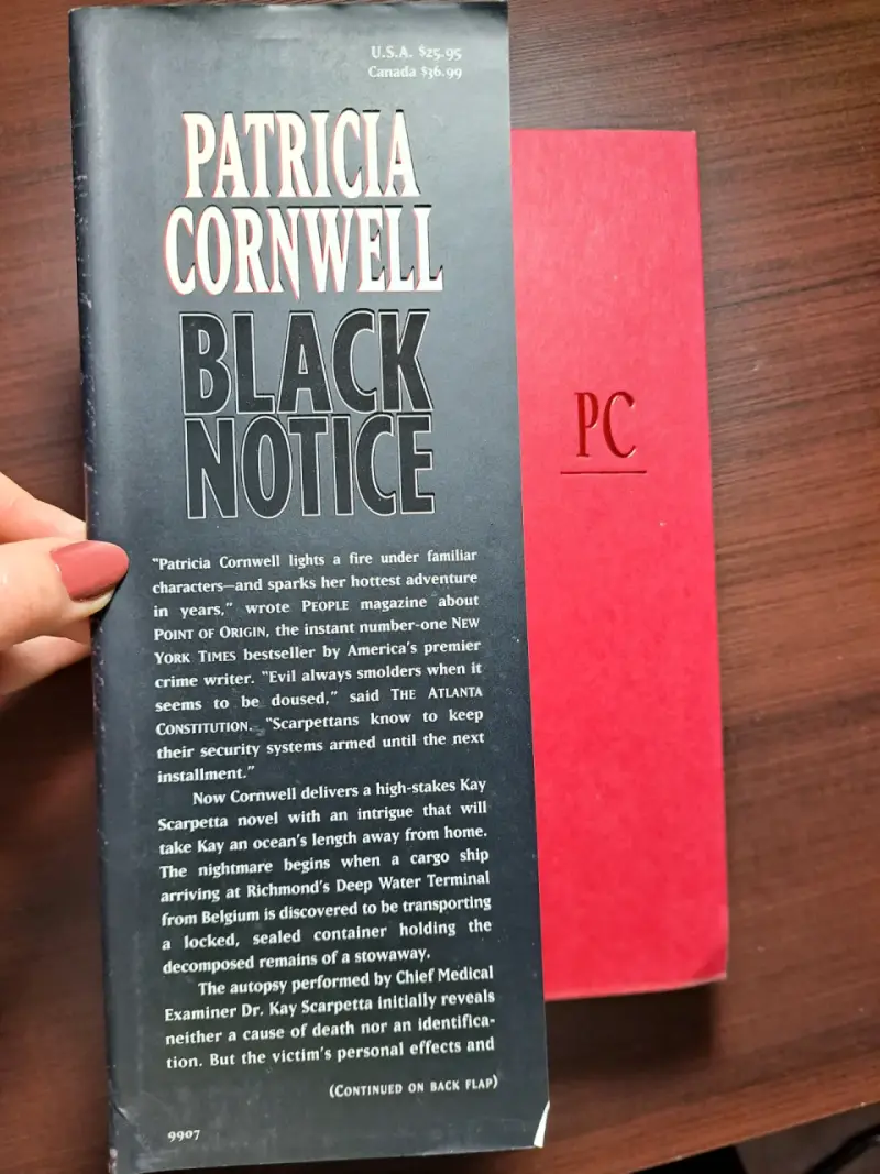 Libro "Black Notice" de Patricia Cornwell - 2