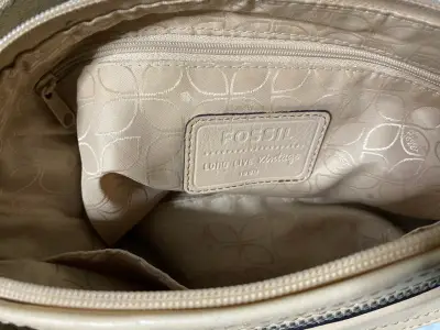 Cartera beige con cierre frontal - miniatura 3