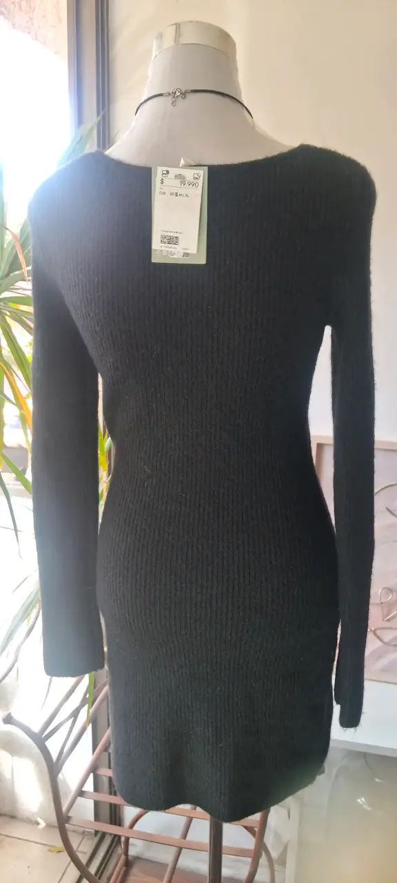 Vestido de lana negro elegante HYM - 3
