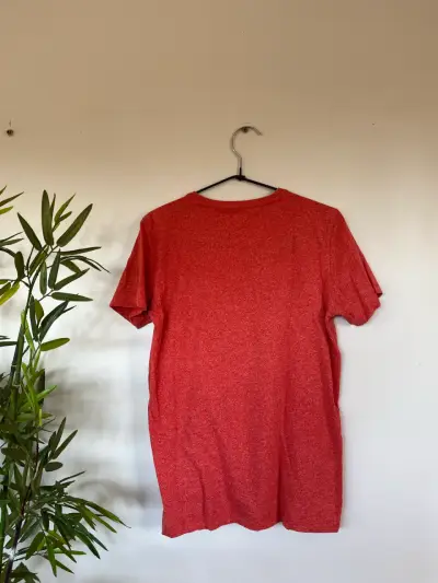 Polera roja/naranja 'Game Over' - miniatura 2
