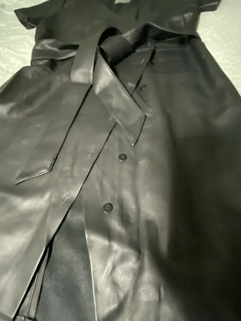 Vestido cuero negro elegante - 3