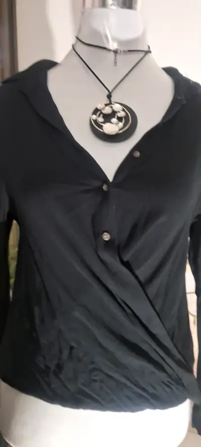 Blusa negra de manga larga umbrale - miniatura 3