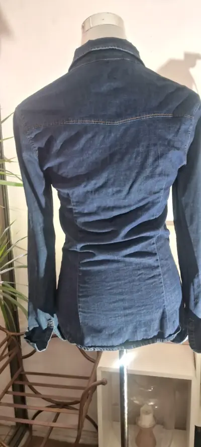 Camisa de mezclilla azul mujer - miniatura 5