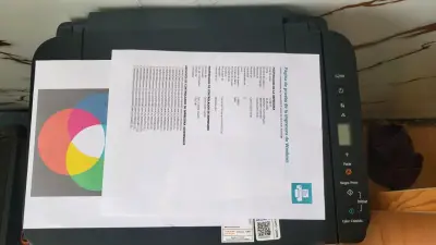 Impresora multifuncional Canon - miniatura 1