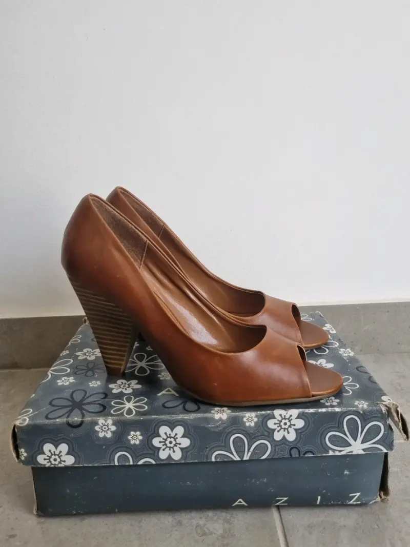 Zapatos color camel - 2