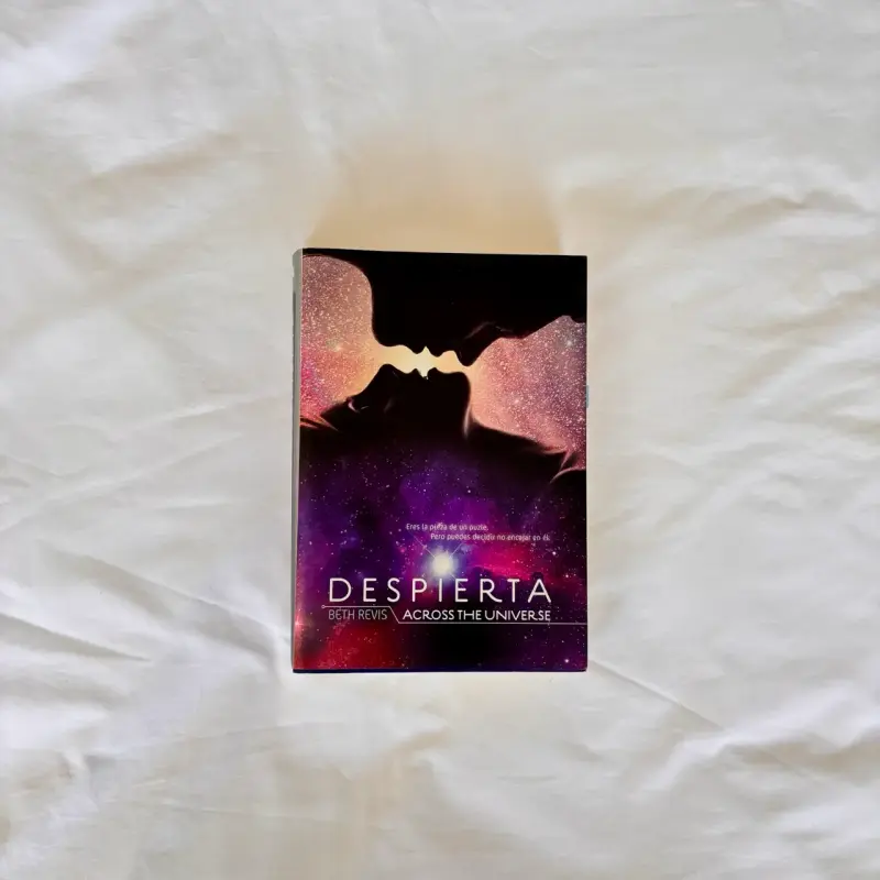 Libro Despierta de Beth Revis