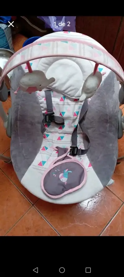Silla mecedora para bebé - miniatura 1