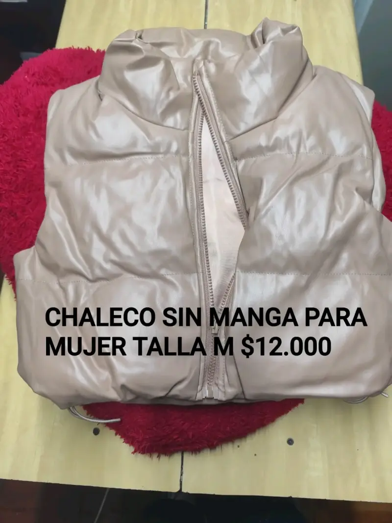 Chaleco sin mangas beige mujer