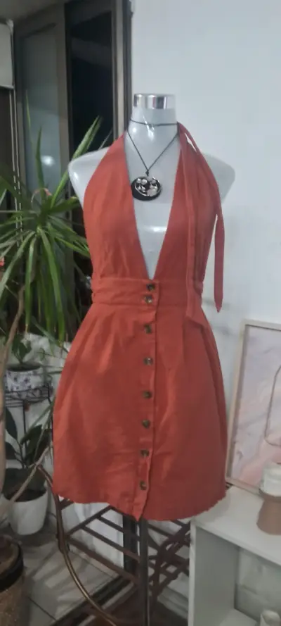Vestido halter naranja con botones forever21 - miniatura 1
