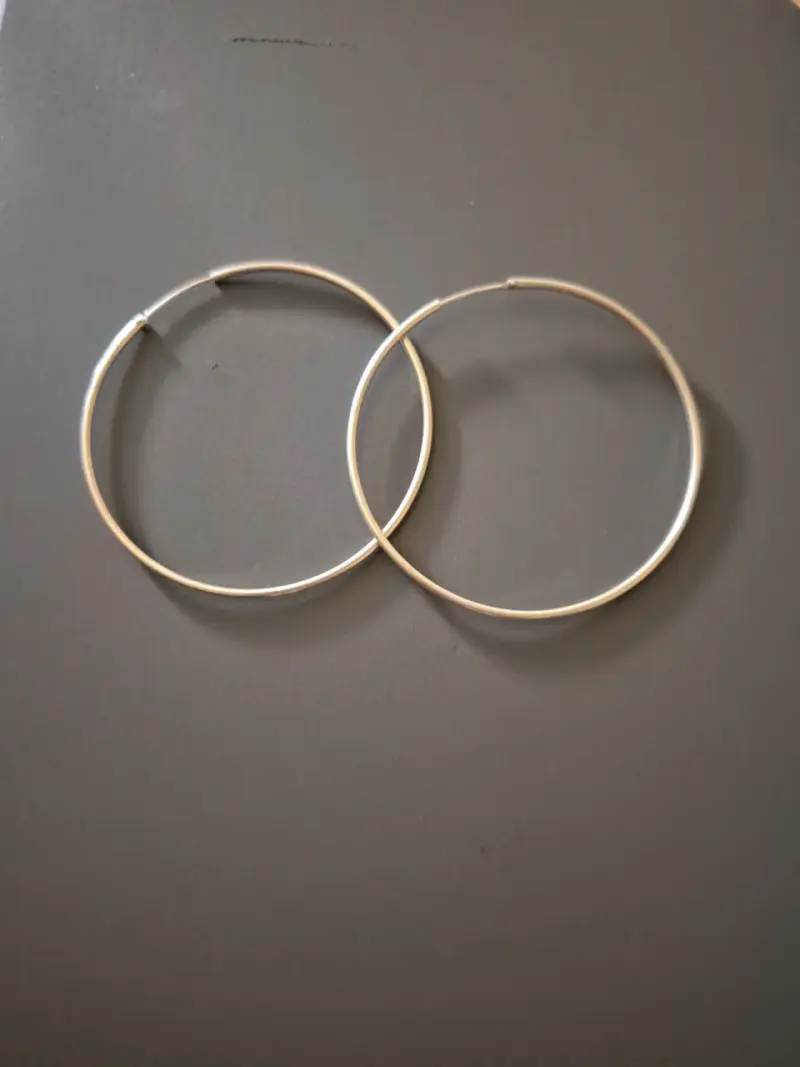 Aros plateados grandes - 1