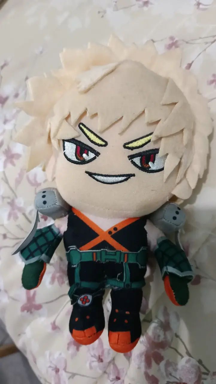 Peluche de Katsuki Bakugo - 2