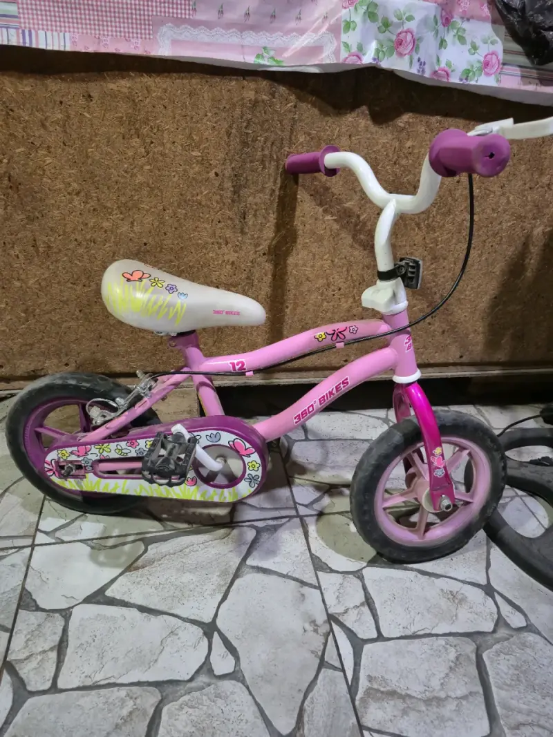 Bicicleta infantil rosada 12" - 1