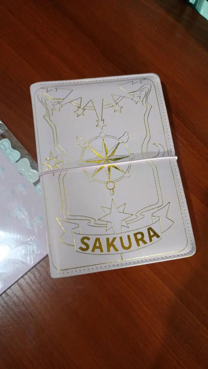 Cuaderno Sakura cubierta dorada - 1