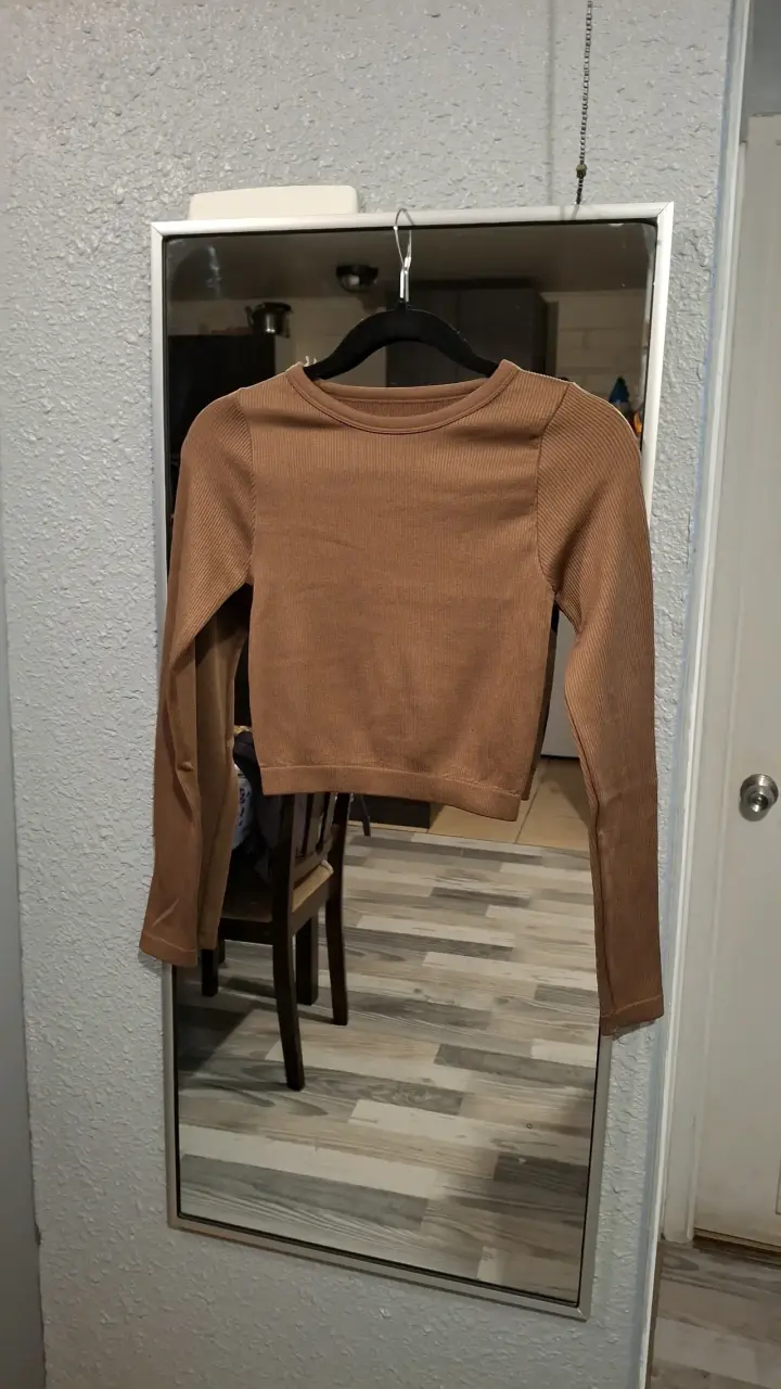 Poleras manga larga tela rib cuello redondo NUEVAS - 2