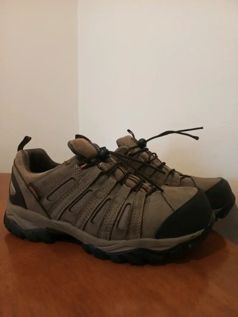 Zapatillas de senderismo marrones - 1