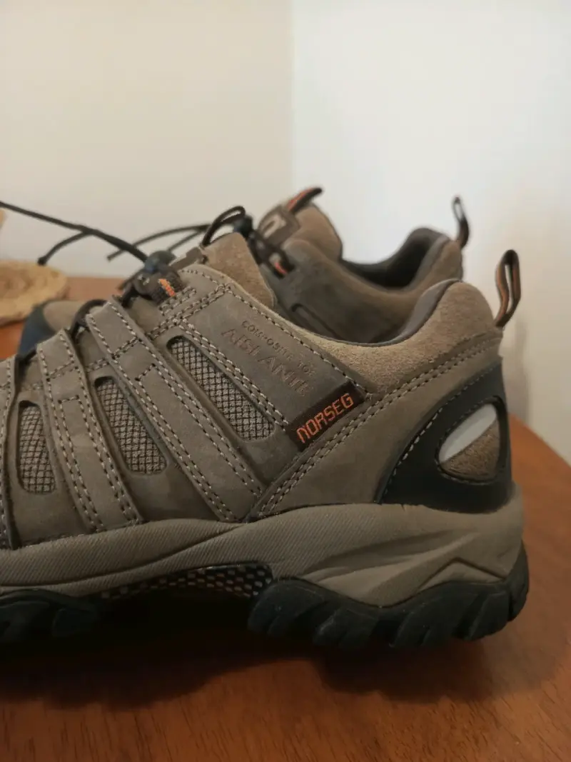 Zapatillas de senderismo marrones - 2