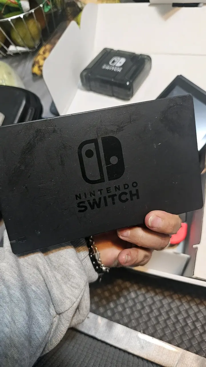 Consola Nintendo Switch 1 - $194.400 | Pulga