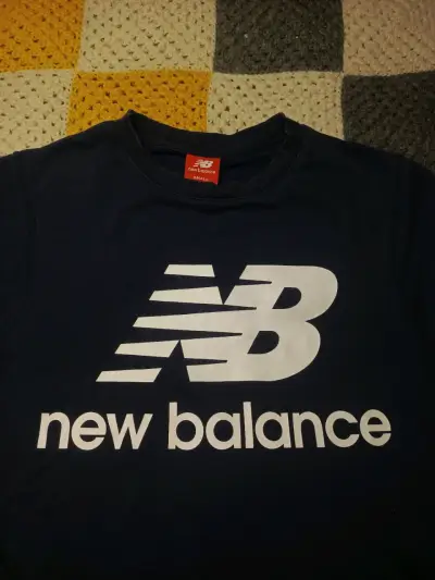 Polerón  New Balance azul - miniatura 1