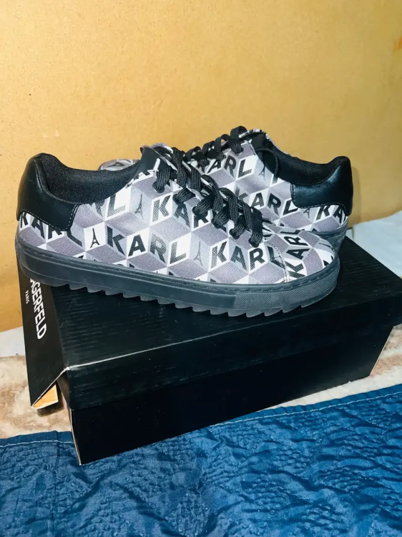 Zapatillas Karl Lagerfeld negras - 1